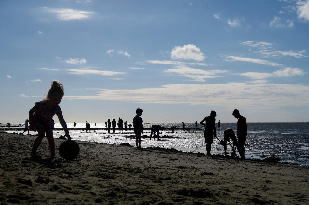 Luettje Huus Frieda Mit Strandkorb Am Strand Von Mai Bis September Apartment Cuxhaven Ngoại thất bức ảnh