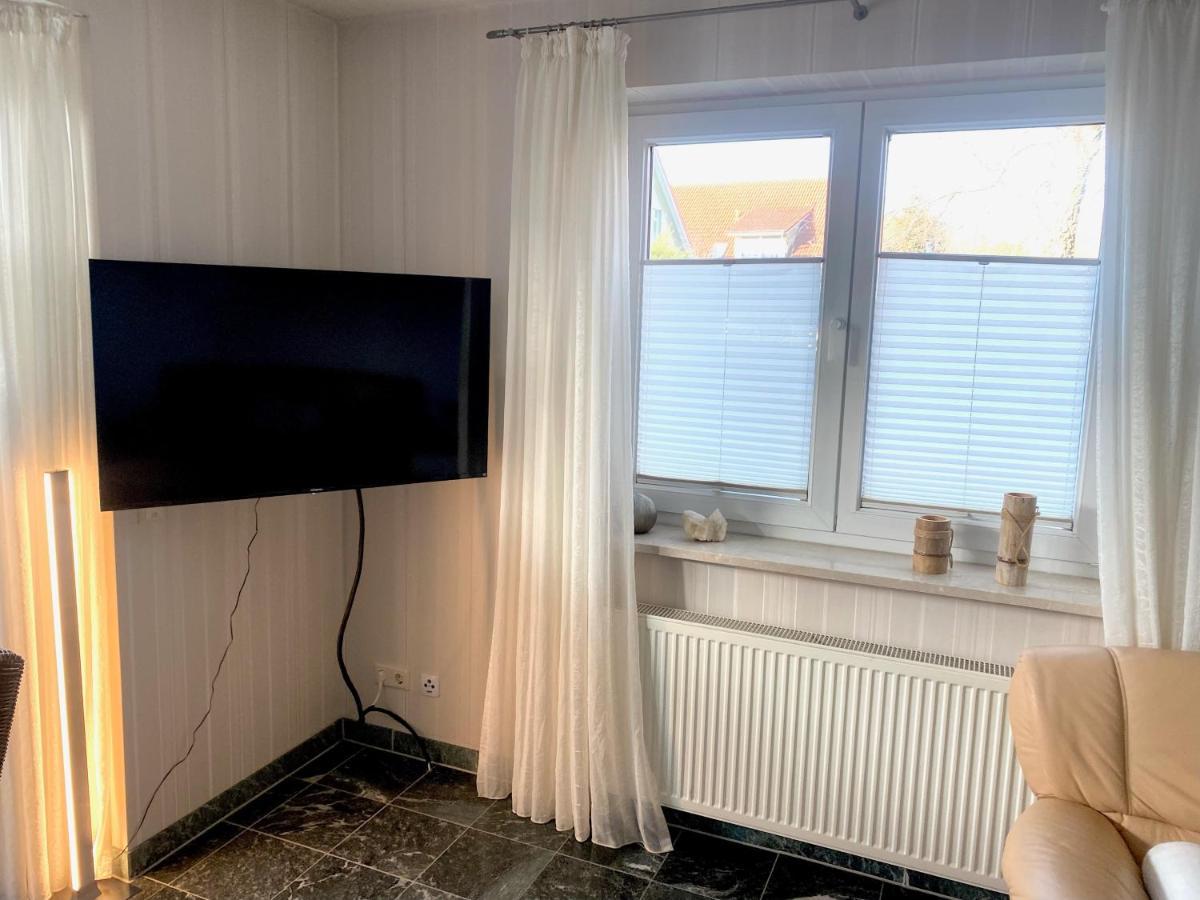 Luettje Huus Frieda Mit Strandkorb Am Strand Von Mai Bis September Apartment Cuxhaven Ngoại thất bức ảnh